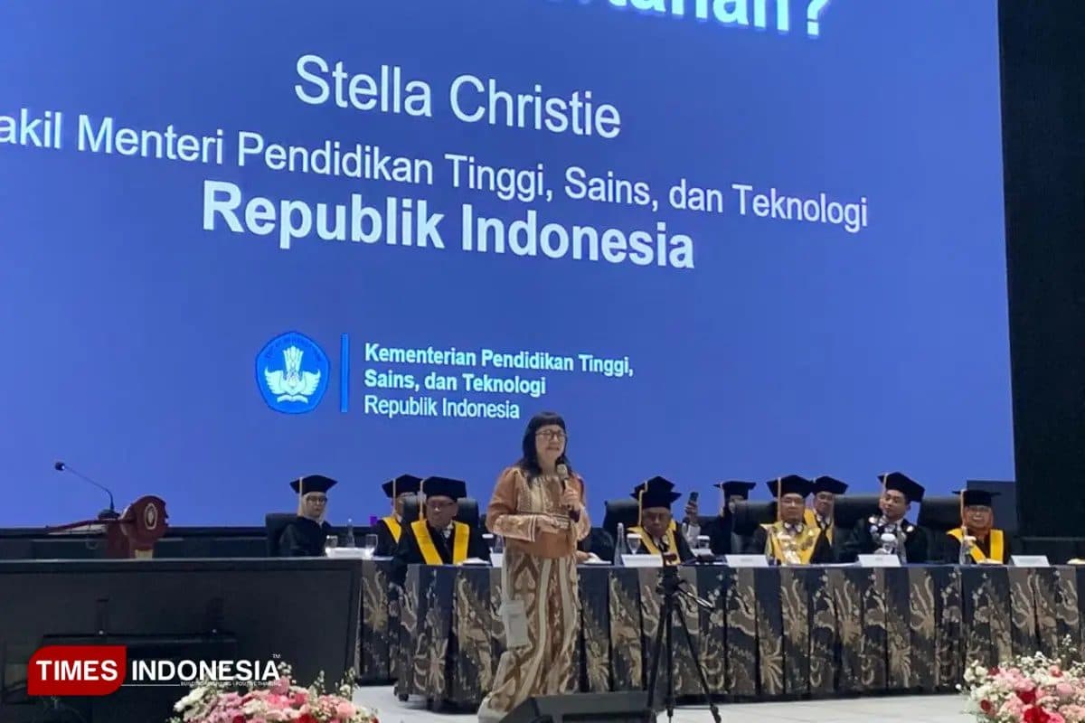Melarang AI Tidak Efektif: Wamendiktisaintek Prof Stella Christie Paparkan 3 Modus Operandi Baru Kampus
